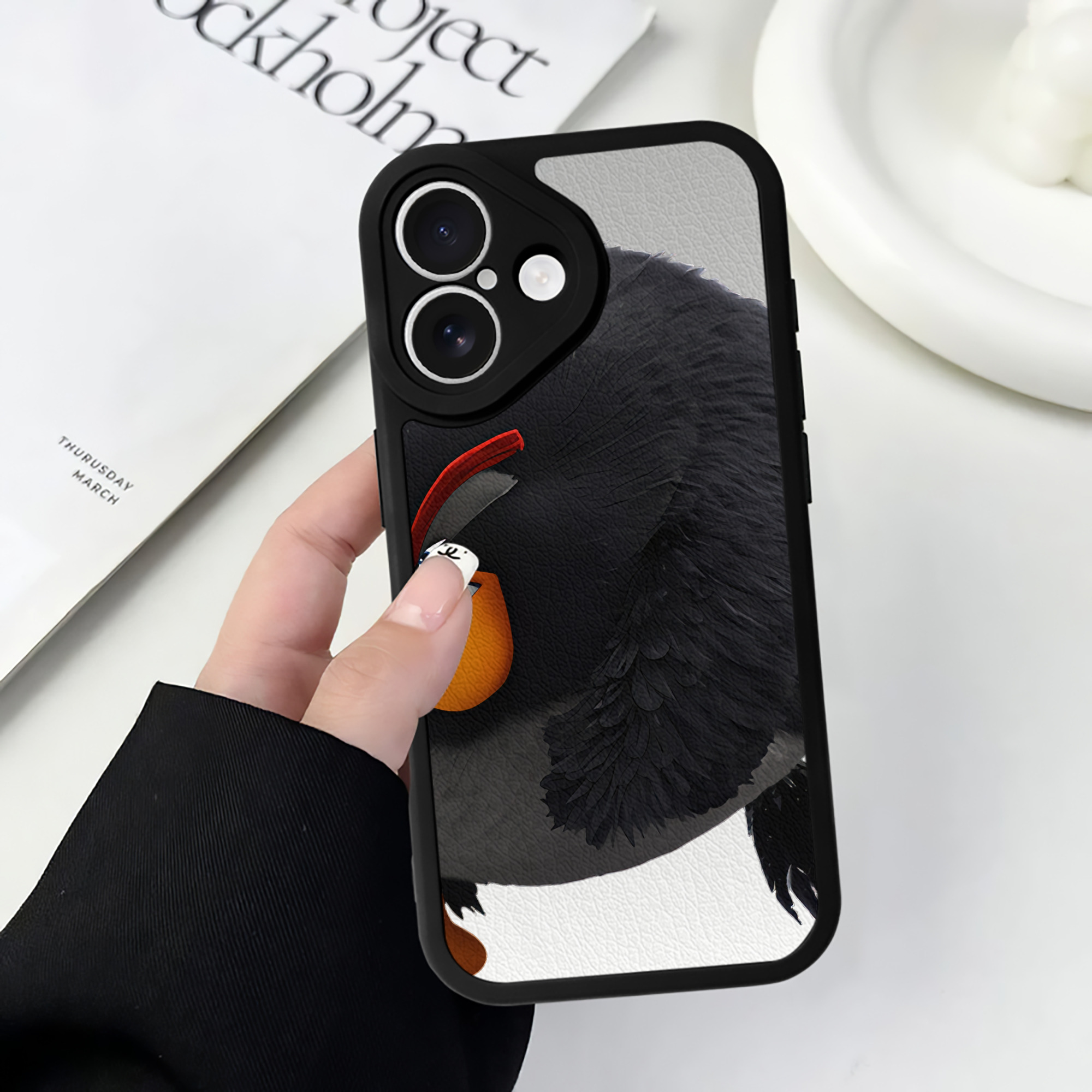 （画像用） Angry Birds アングリーバード 【iPhone 16シリーズ対応】シリコンスマホケース（レザー調） 材質：シリコン
